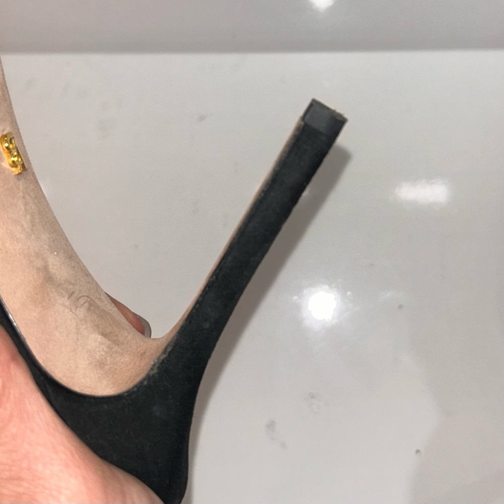 Veronica Beard Black suede Lisa mules with a pointed toe and stiletto heel - Picture 4 of 10